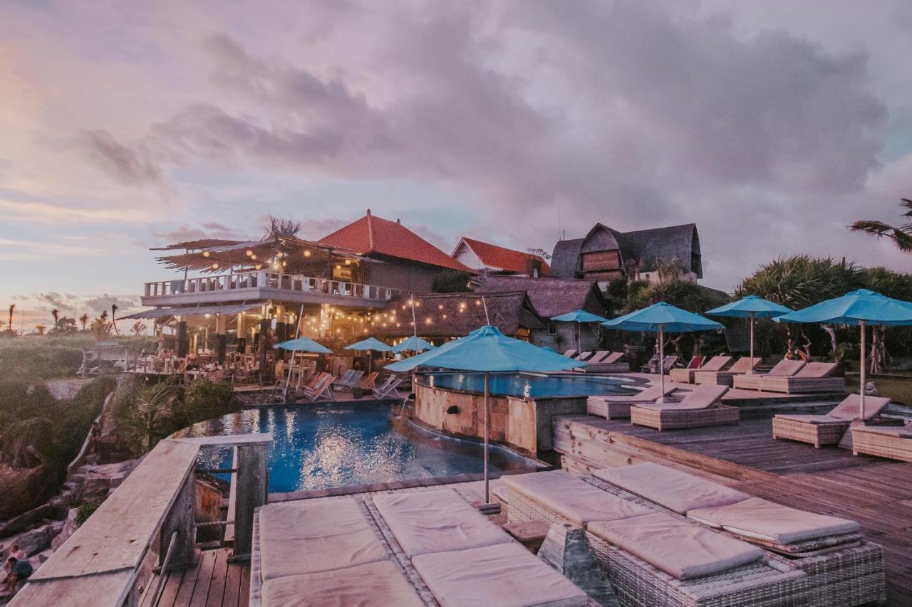 ดรีมบีชฮัท Hotel นูซาเลมโบงัน ภายนอก รูปภาพ